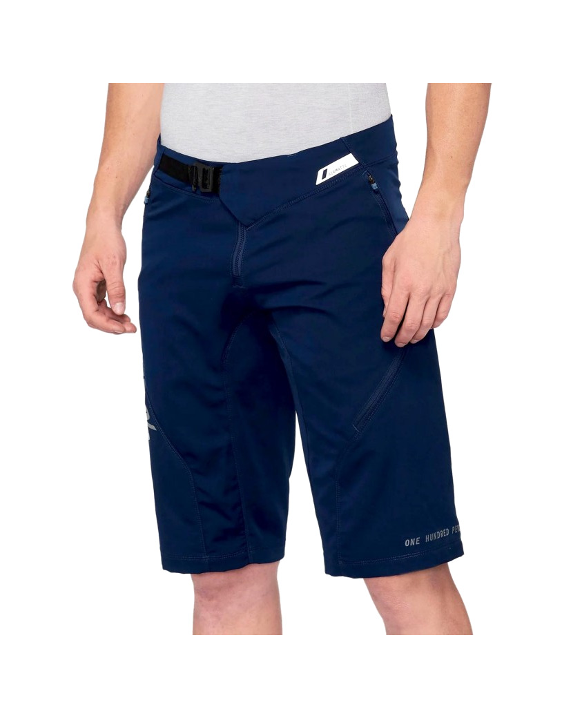pantalones cortos tipo bermudas airmatic
