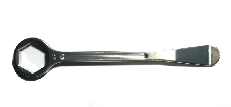 herramienta desmonta cubiertas con llave hexagonal 32 mm 250 mm
