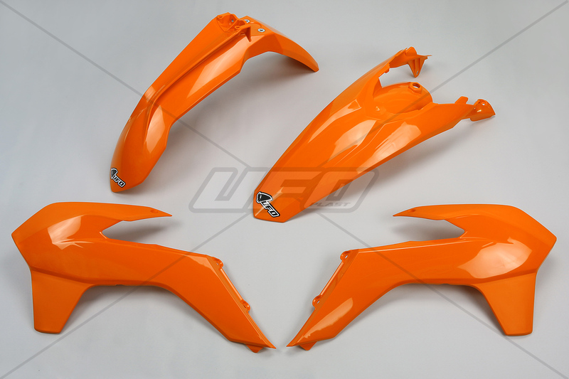kit de plasticos
