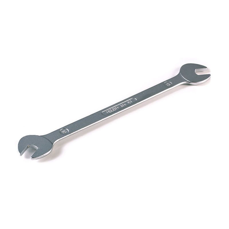 llave pedales forjada (15x15)