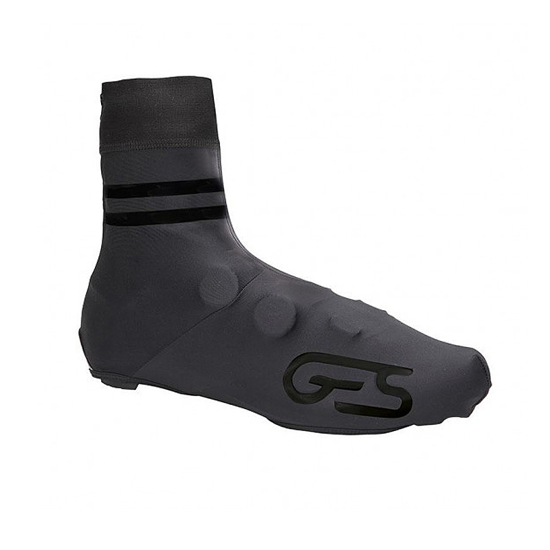 cubre zapatillas verano