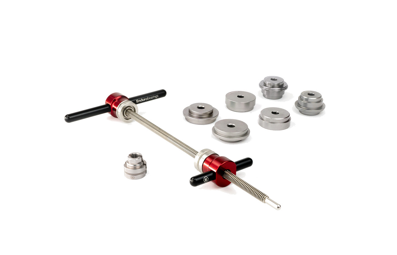 kit de prensa lineal para dirección con guías brt-058 linear headset press kit with guides and zipnut