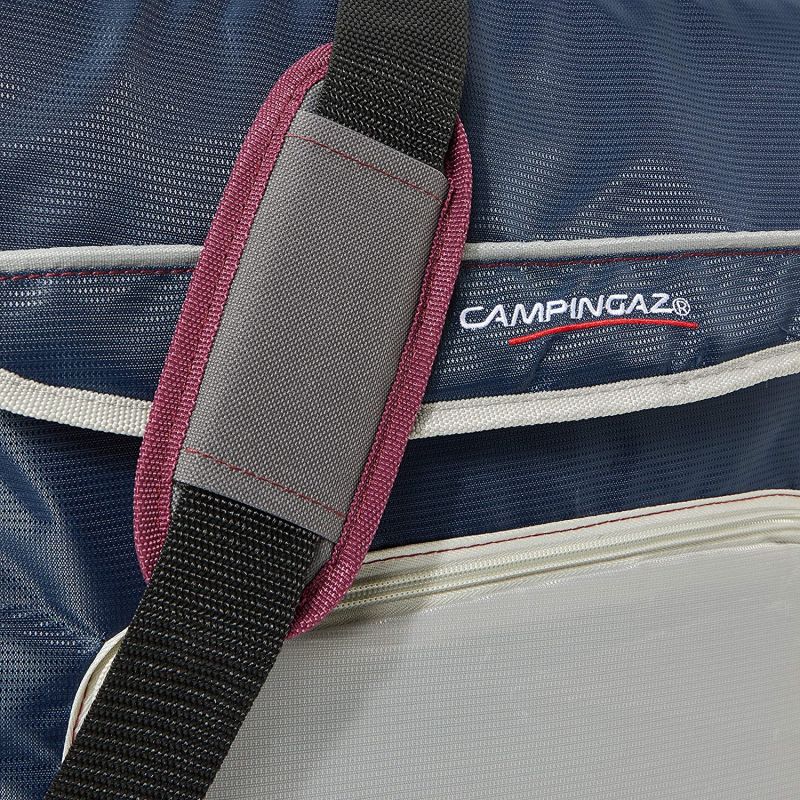Foto 3 di 9