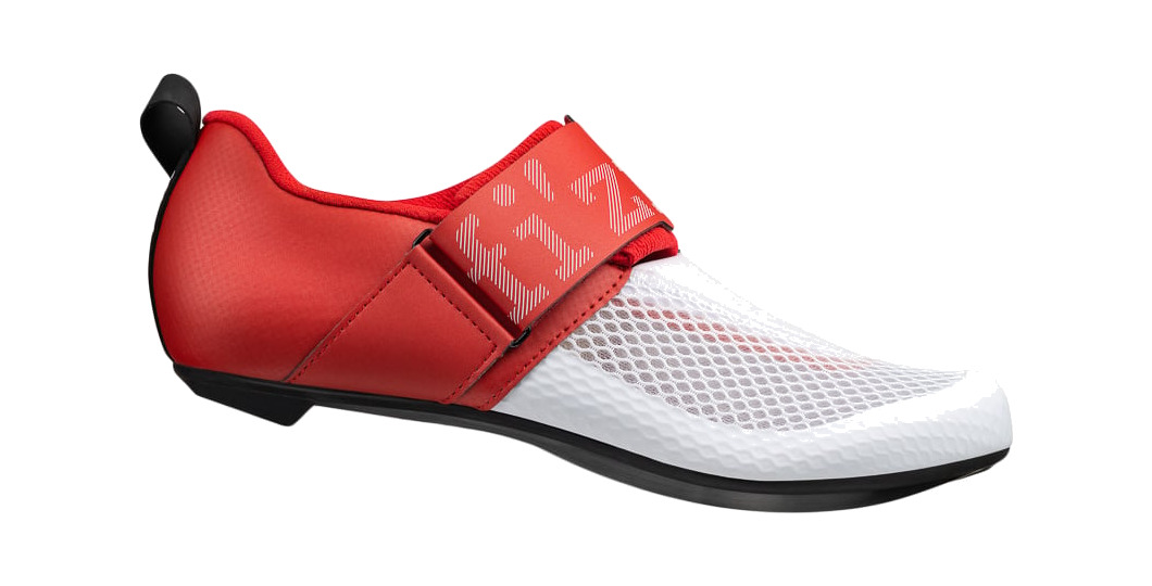 zapatillas para triatlón y contrarreloj con diseño aerodinámico transiro hydra