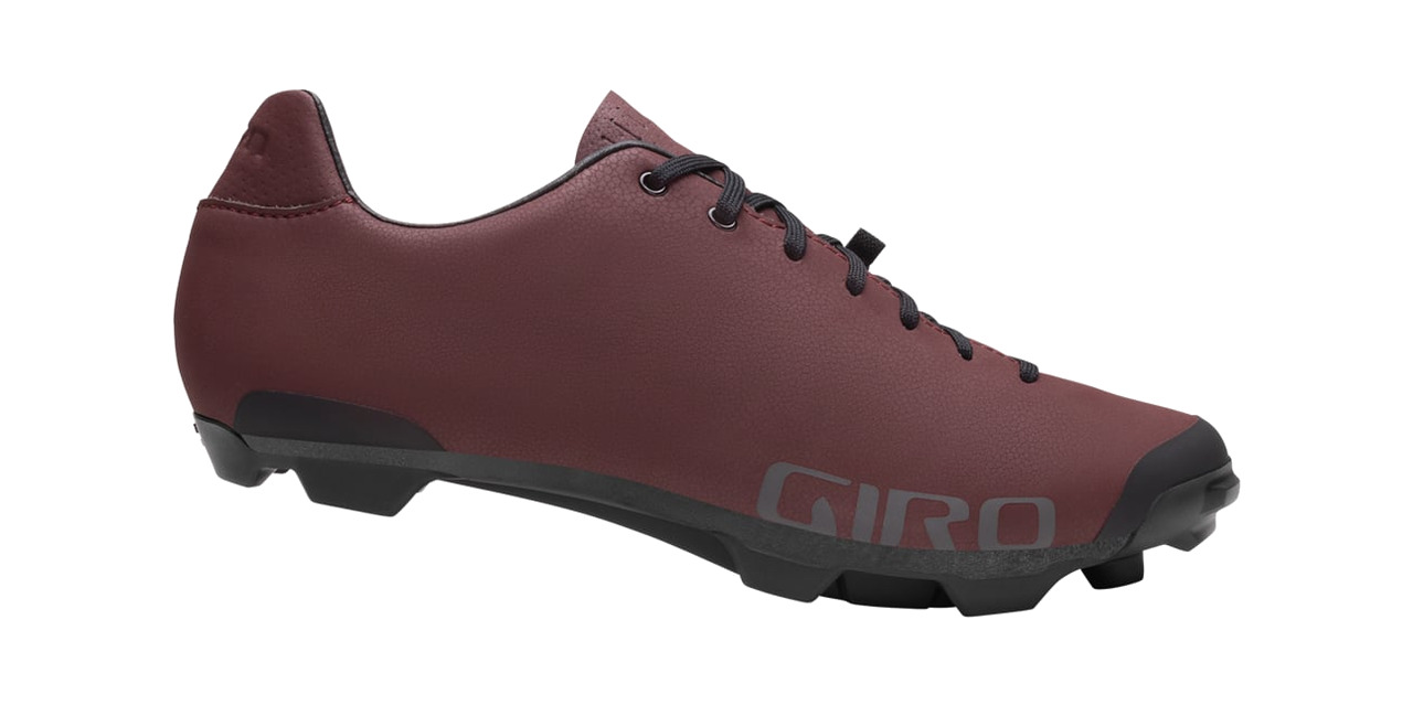 zapatillas montaña con cordones empire src