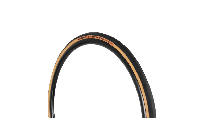 cubierta para bicicleta 700x28 tornado perf classic a/r
