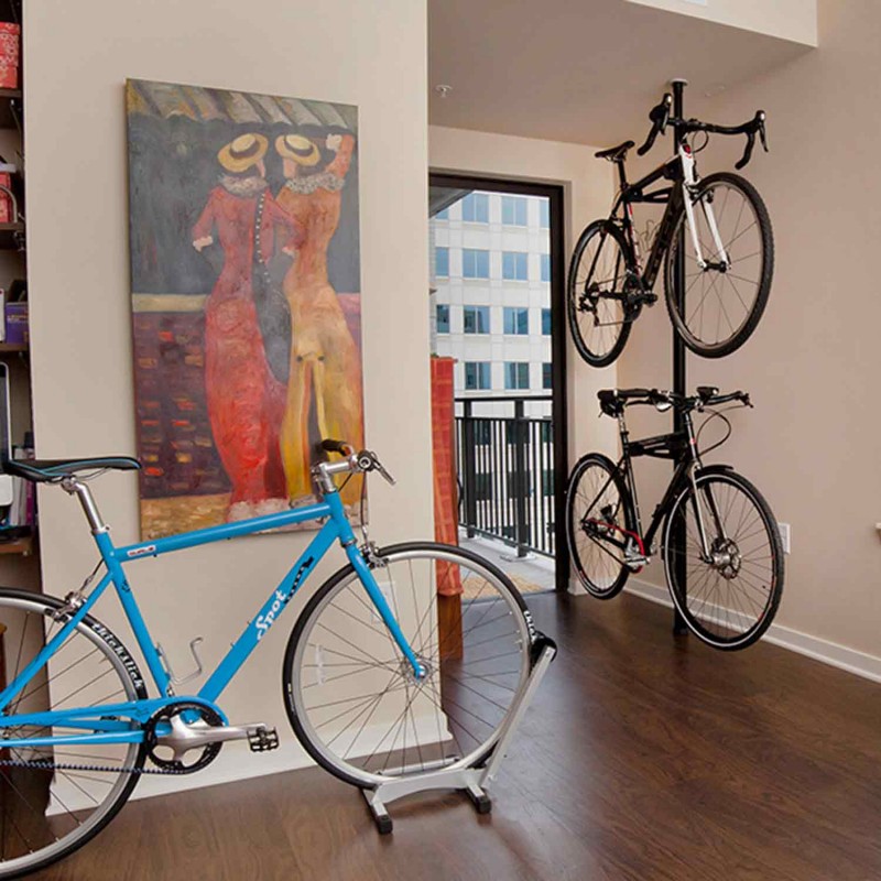 columna de almacenamiento para 2 bicicletas velo