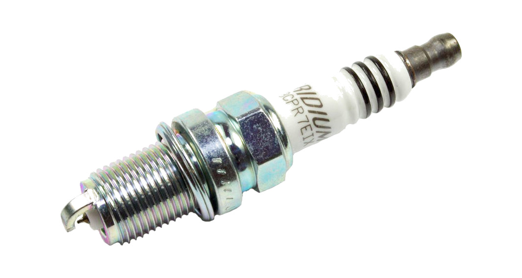 bujia con terminal solido  bcpr7eix