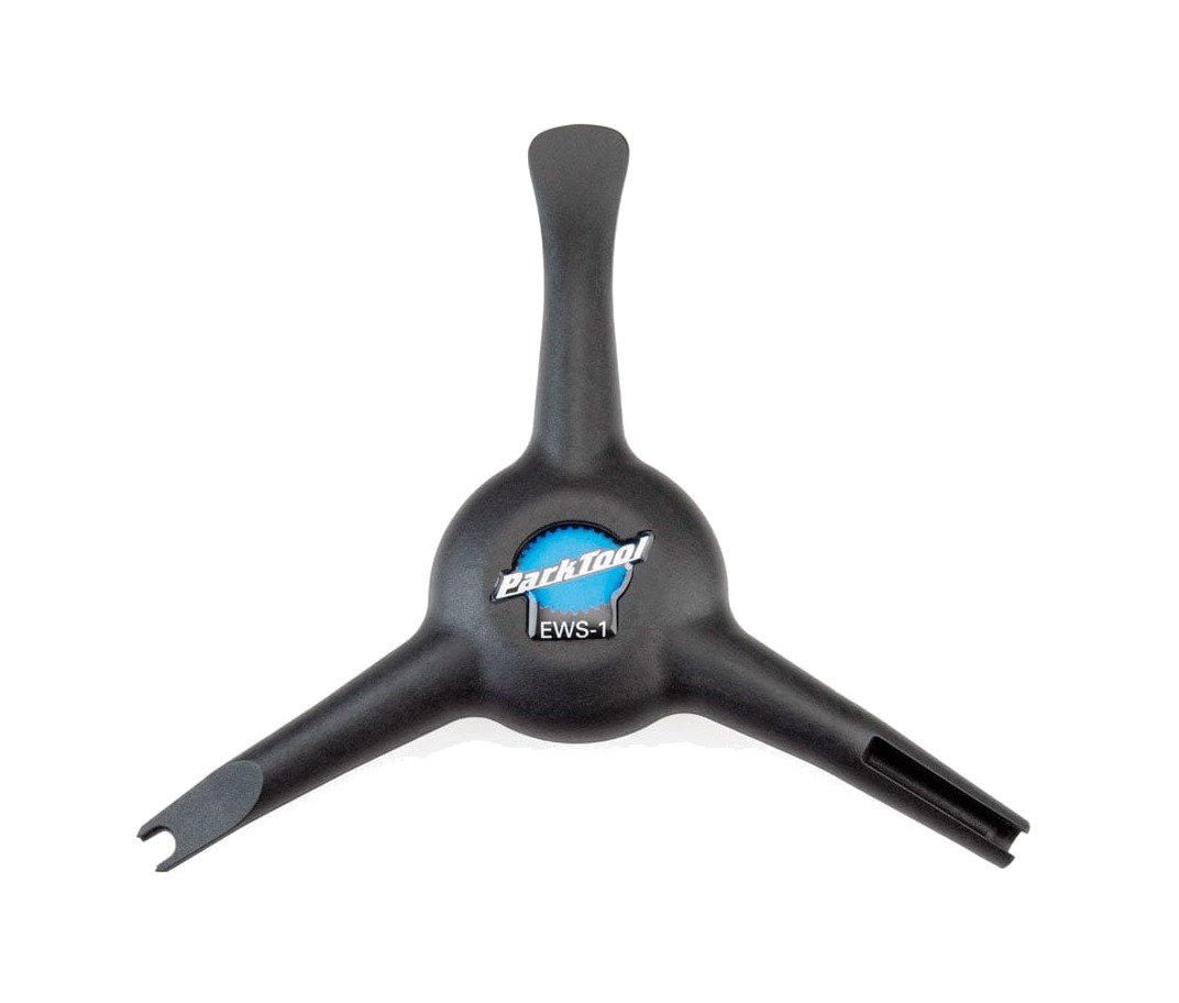llave triple para componentes electrónicos