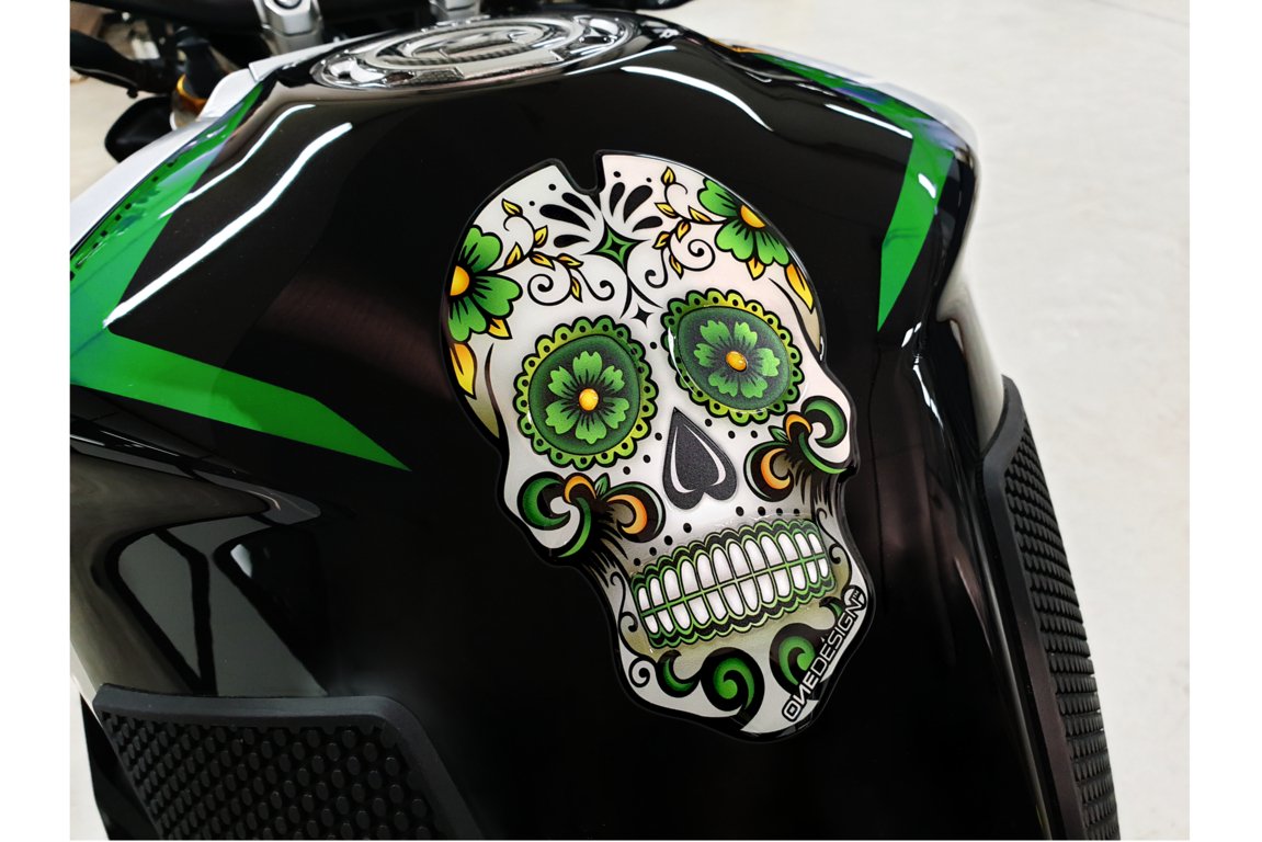 protector adhesivo de deposito skull