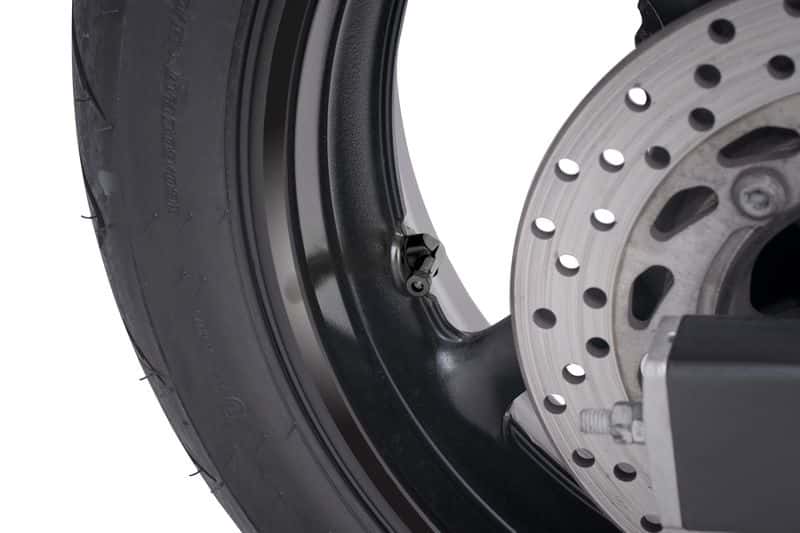 juego de 2 válvulas de competición a 90 grados para neumáticos tubeless - diámetro de agujero de llanta 11mm