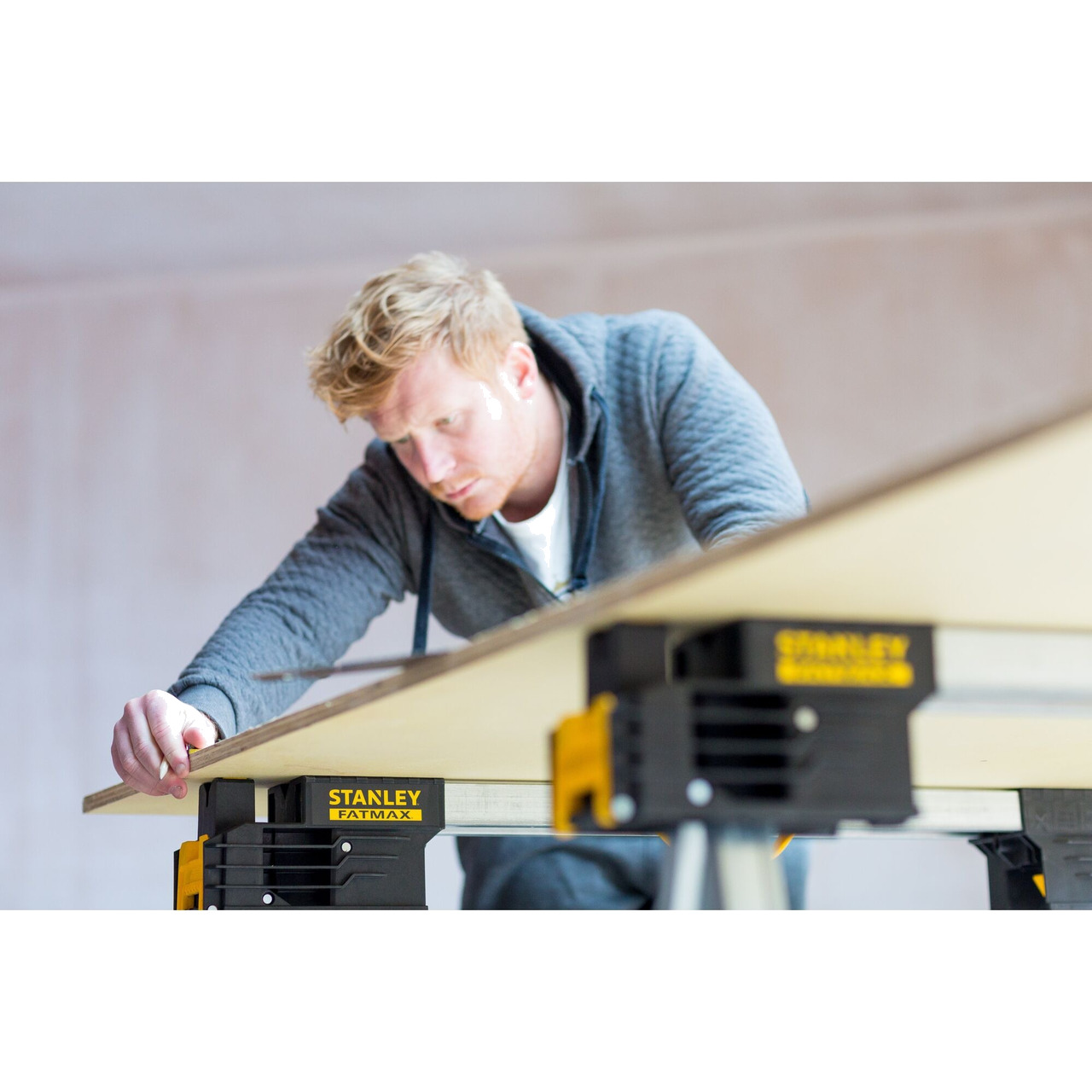 STANLEY Tragbare klappbare Werkbank FATMAX-112CM FMST1-75763 - Produktbild 4