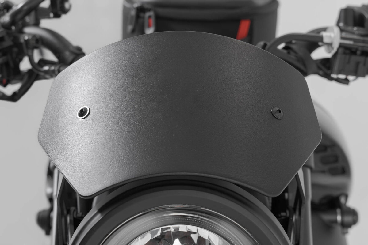 SW-MOTECH motorcycle windshield compatible with compatible with YAMAHA XSR900 (2 - Picture 10 of 10