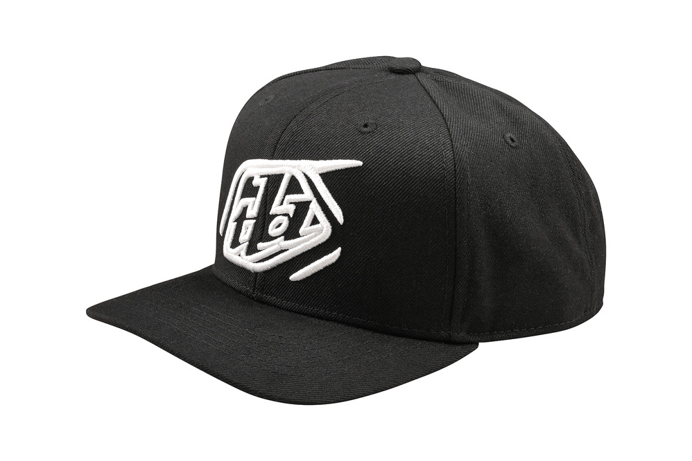 gorra curved snapback badge