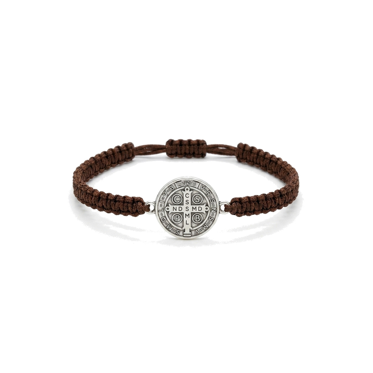 pulsera macramé de san benito con medalla bañada en plata (amuleto, joya religiosa, regalo, detalle)