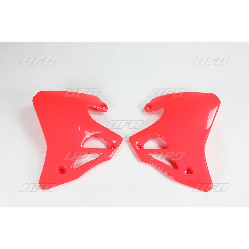 plásticos laterales radiador ho02672-067 color rojo
