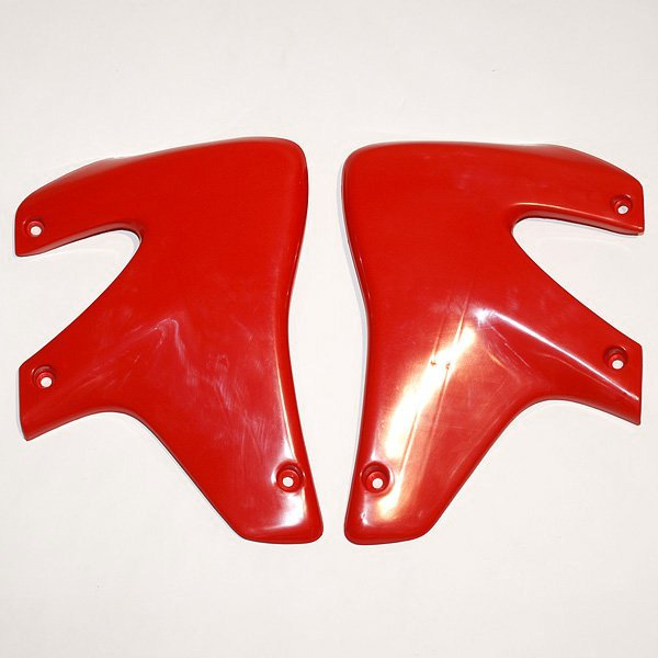 plásticos laterales radiador  ho03676-069 color rojo