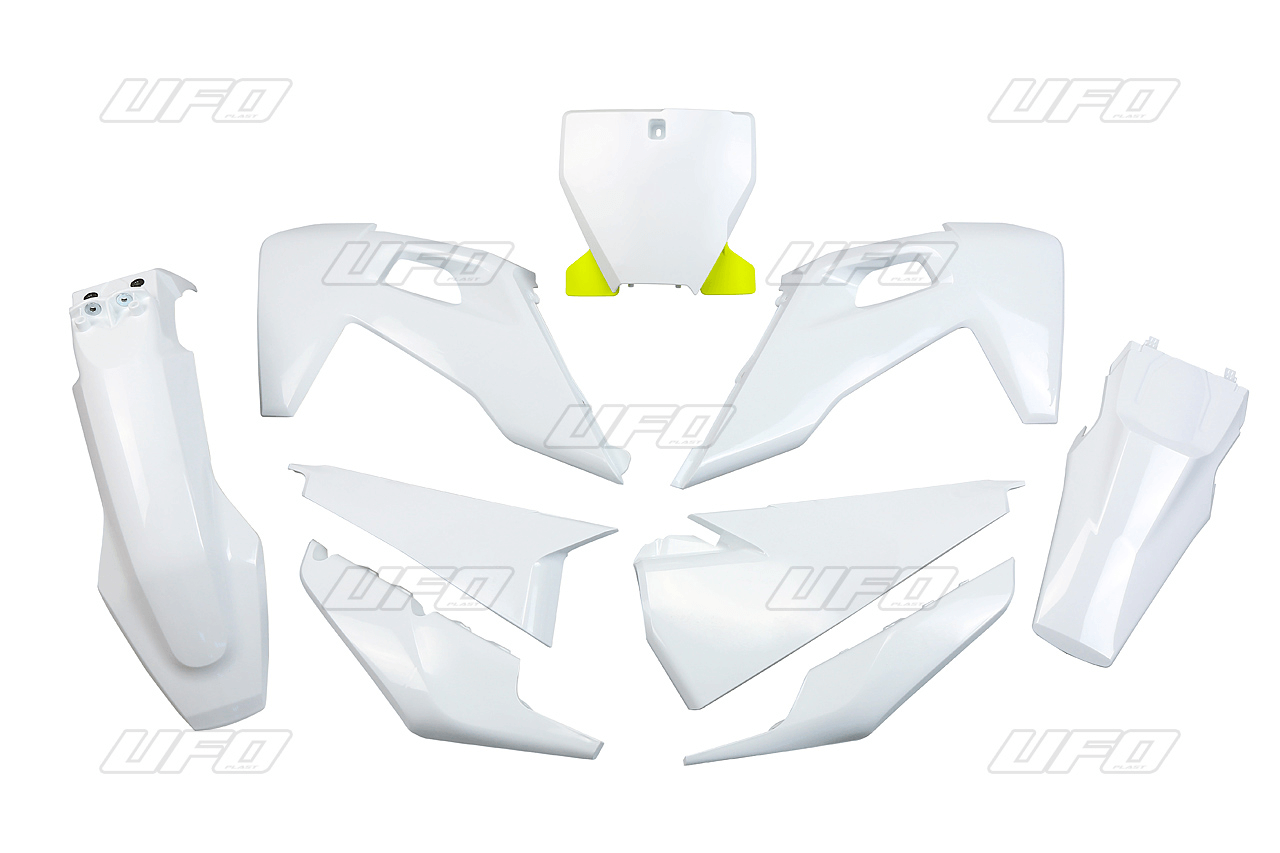 UFO Kit de plasticos - Imagen 1 de 1