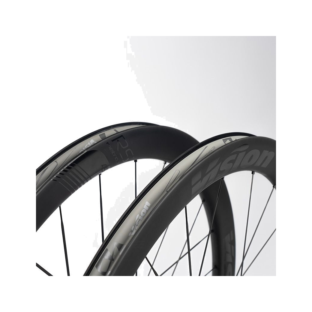 juego de ruedas carbono aerodinámicas de carretera para bicicleta con disco y sistema metron 37 rs sl sram xdr tubeless ready centerlock