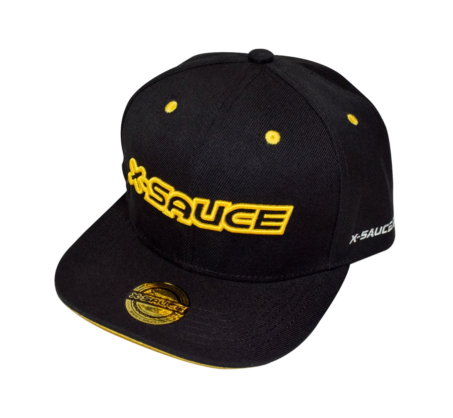 gorro snapback de visera plana con rejilla